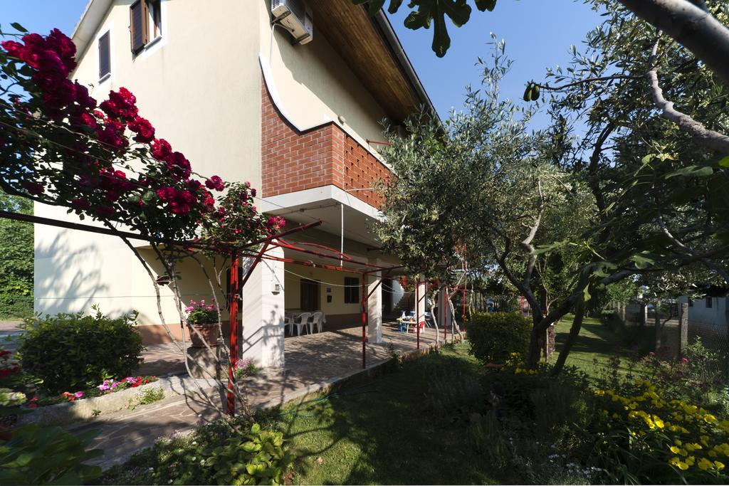 Apartments Milica Umag Extérieur photo