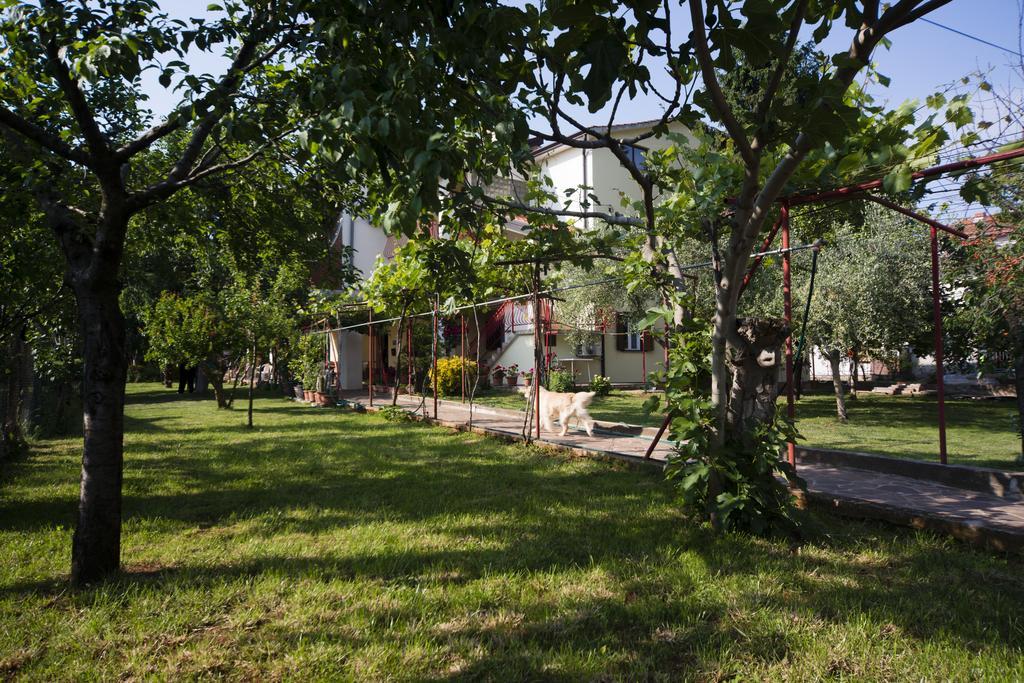 Apartments Milica Umag Extérieur photo